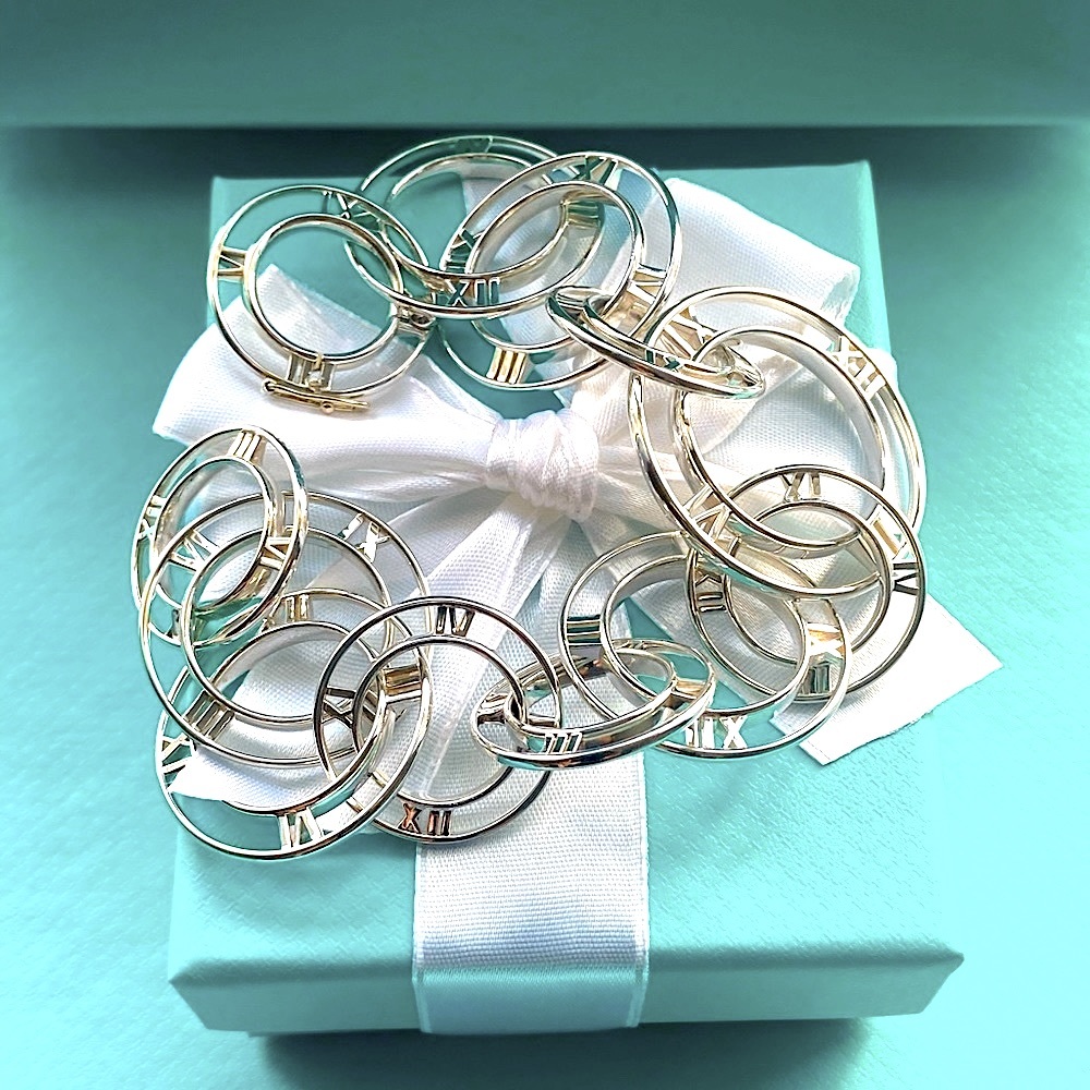 Tiffany & Co. atlas bracelet‎